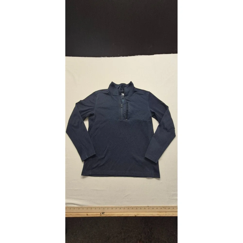 The North Face men's navy blue outdoor 1/4 zip pullover jacket sz. M zip pockets